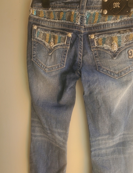 Miss Me Jeans - Picture 2 of 4